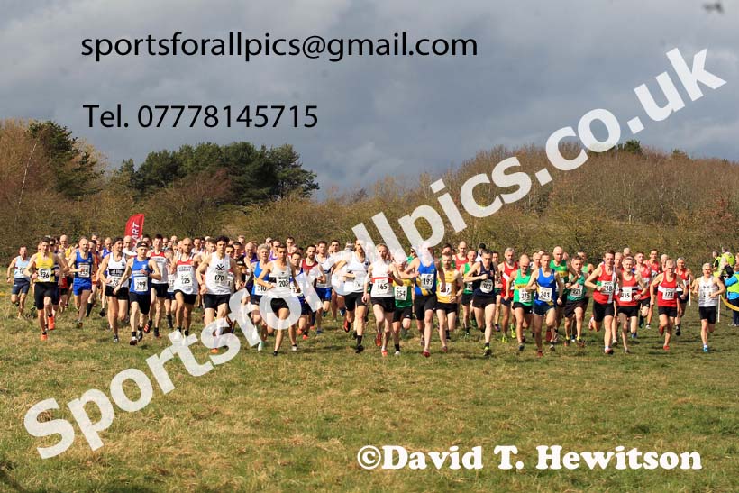 Men 35 to 60 in the 2023 BMAF Cross Country Champs., Wallsend. Photo: David T. Hewitson/Sports for All Pics